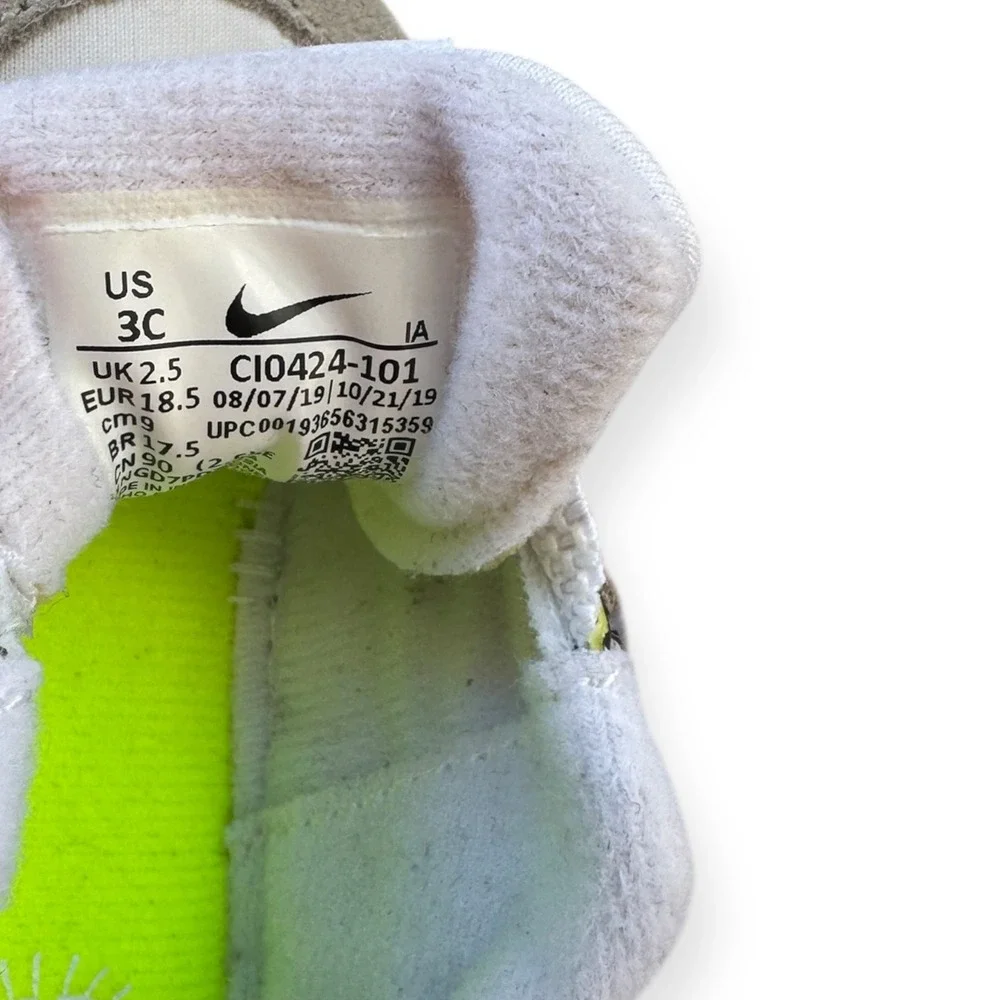 Nike Air Max 90 Crib Shoes Gray Neon Yellow Sz 3C